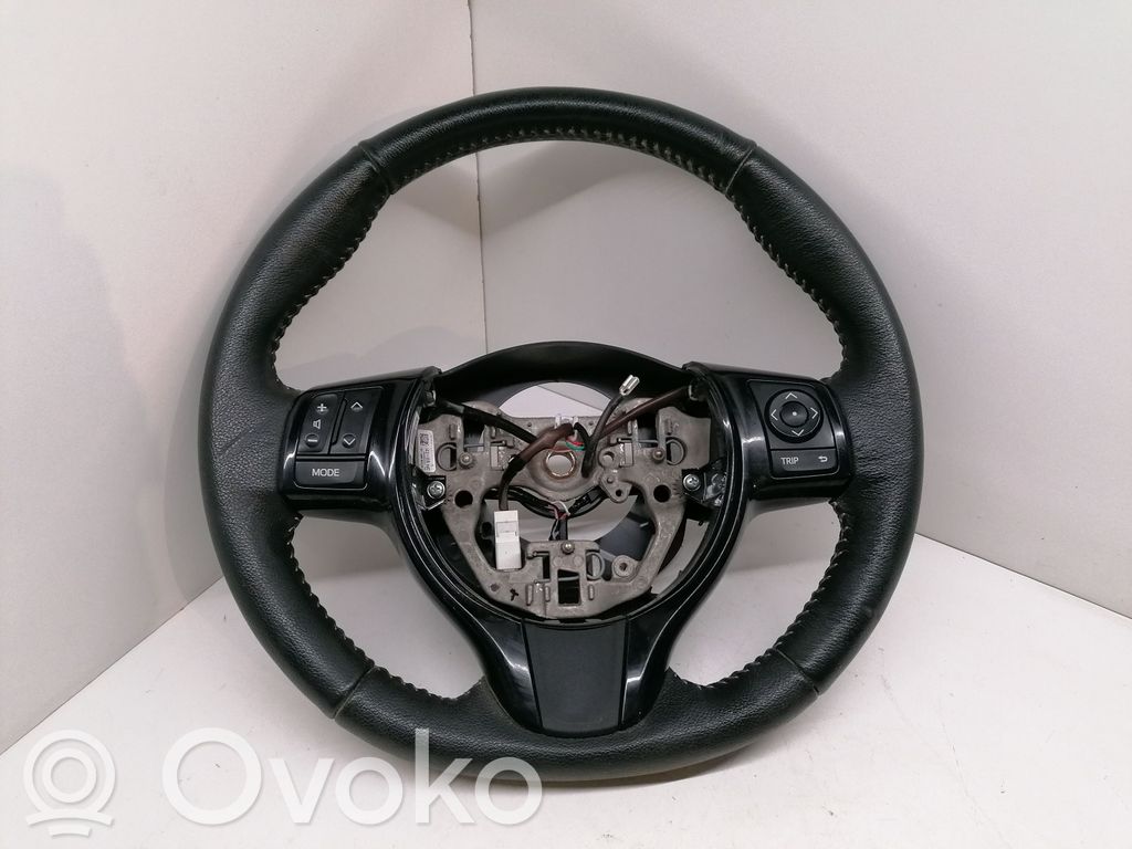 Toyota Yaris Kierownica 