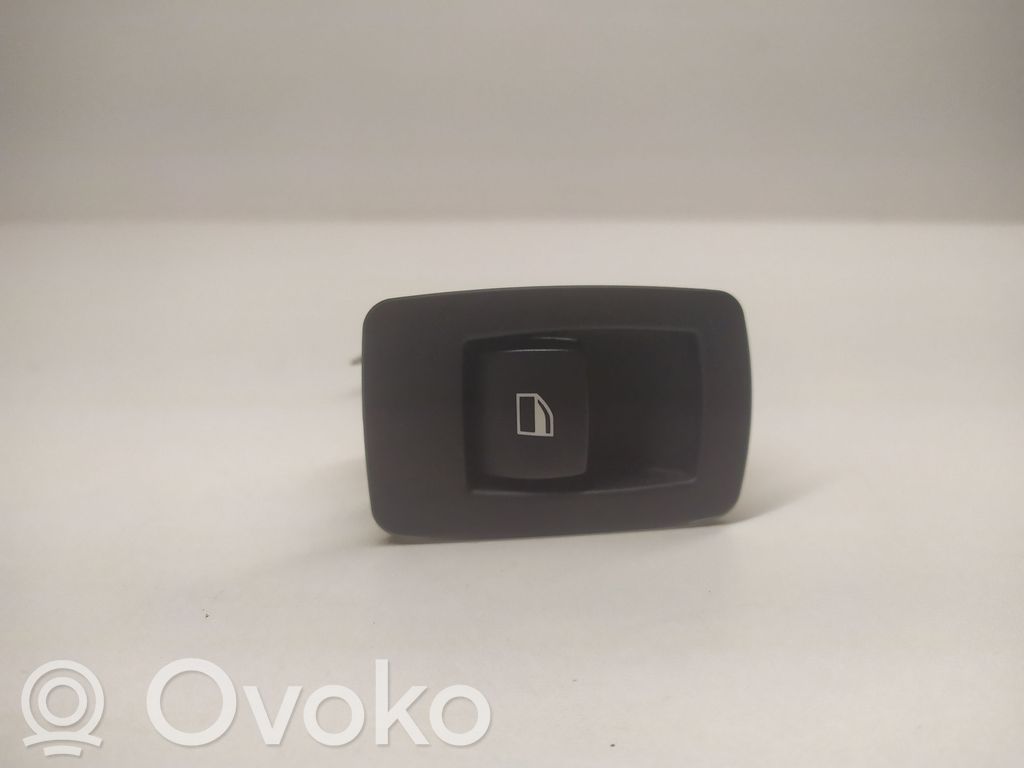 Electric window control switch   15939900,6945874,PA6GK20GF10