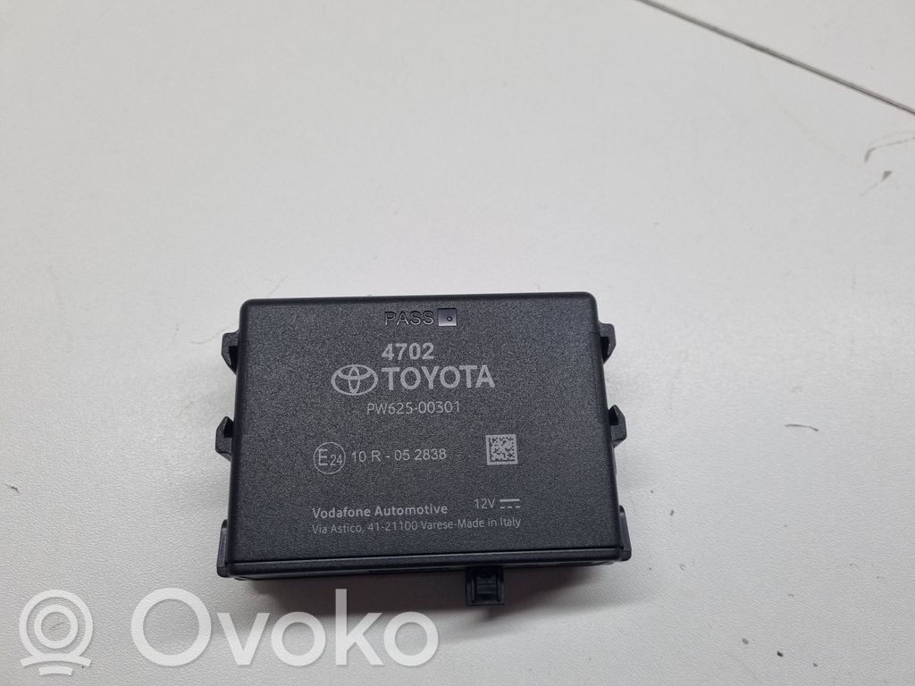 Toyota Auris E180 Other control units/modules 