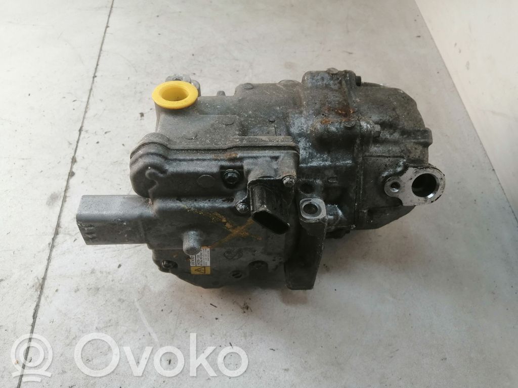 Toyota Auris E180 Compresor (pompă) aer condiționat (A/C) 