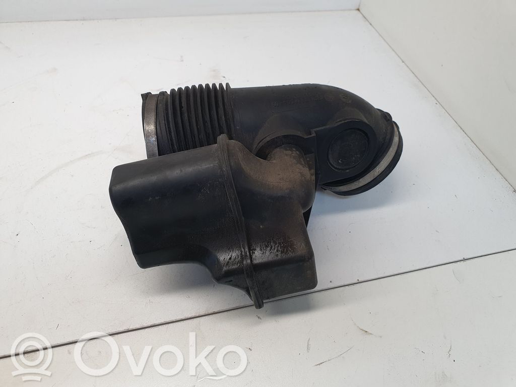 BMW 3 E90 E91 Air intake duct part 