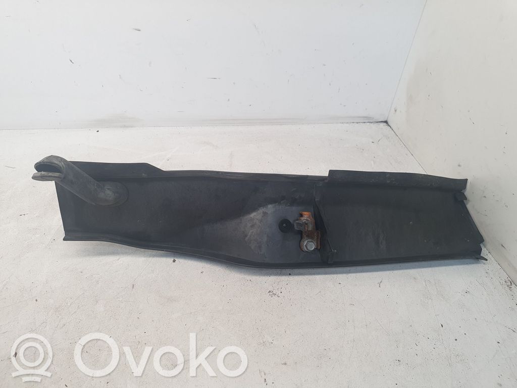 BMW 1 E81 E87 Other engine bay part 