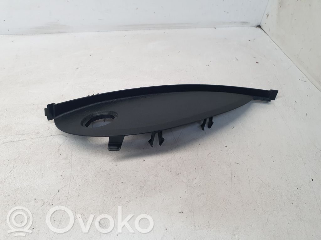 BMW 3 E90 E91 Panelės apdailos skydas (šoninis) 