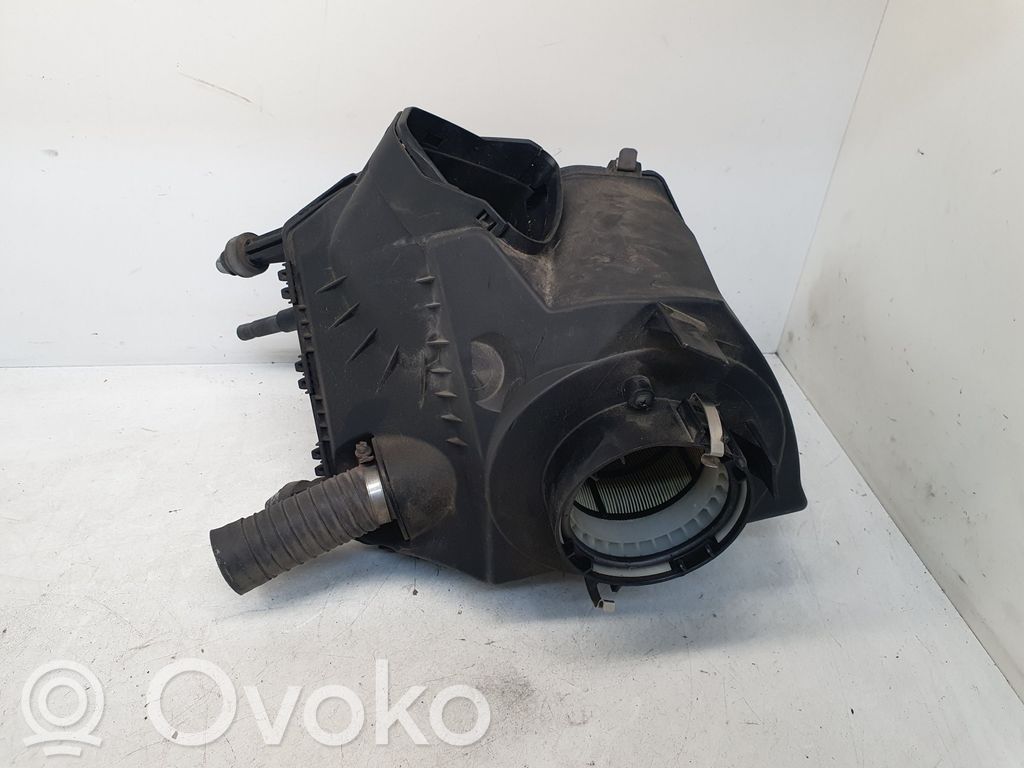 Air filter box   059133835F