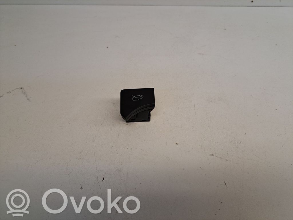Tesla Model X Other switches/knobs/shifts 