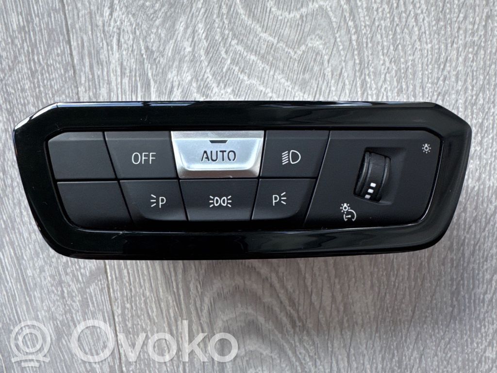 BMW 3 G20 G21 Light switch 