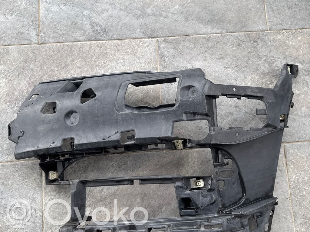 BMW 7 G11 G12 Staffa di rinforzo montaggio del paraurti anteriore 