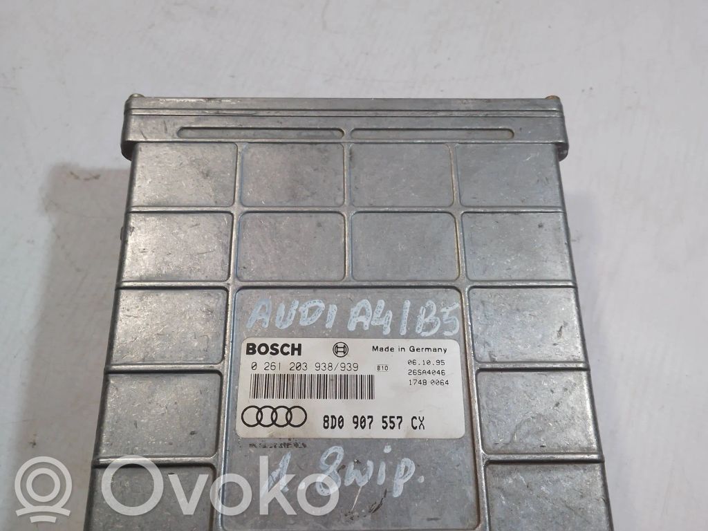 Engine control unit/module   8D0907557CX,26SA4046,0261203938