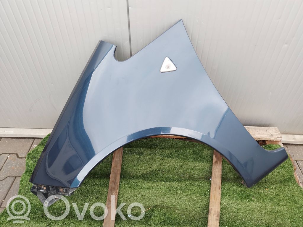 Mitsubishi Colt Fender 