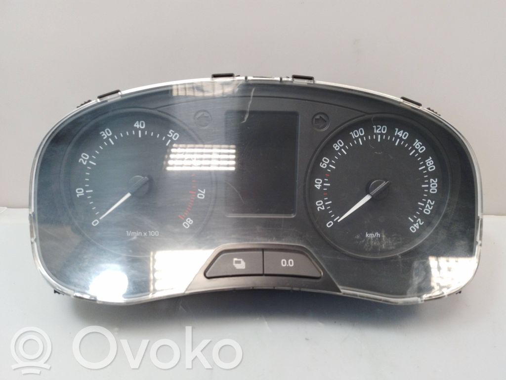 Skoda Rapid (NH) Licznik / Prędkościomierz 
