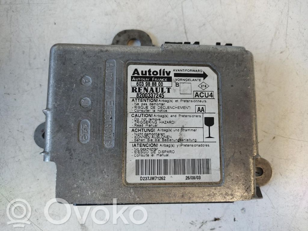 Renault Megane II Unitate/modul de comandă airbaguri 