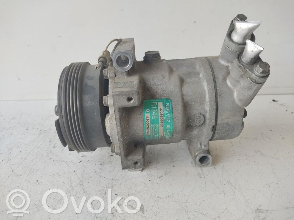 Renault Clio II Kompresor / Sprężarka klimatyzacji A/C 
