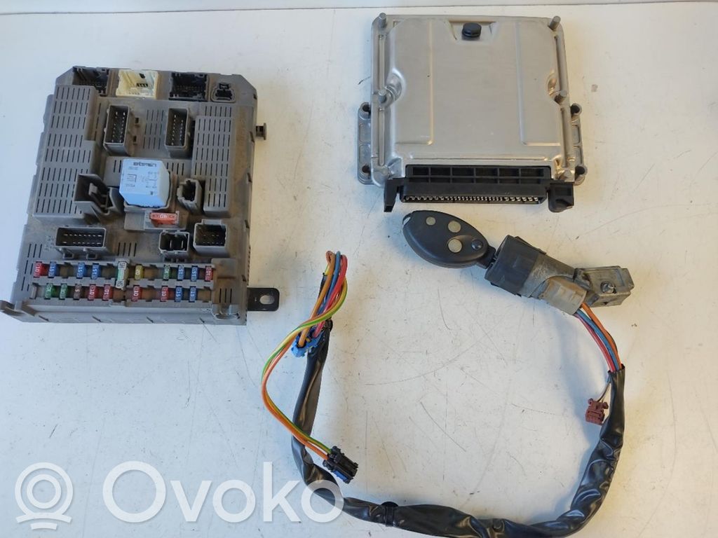 Citroen C5 Motorsteuergerät ECU 