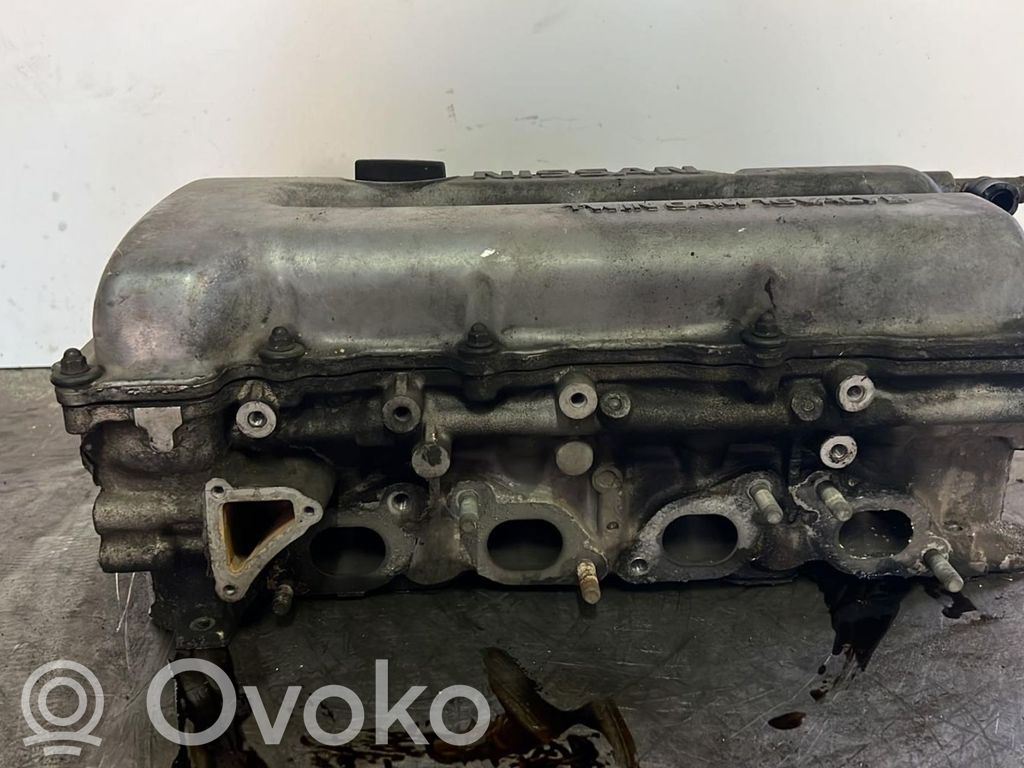 Nissan Primera Engine head 