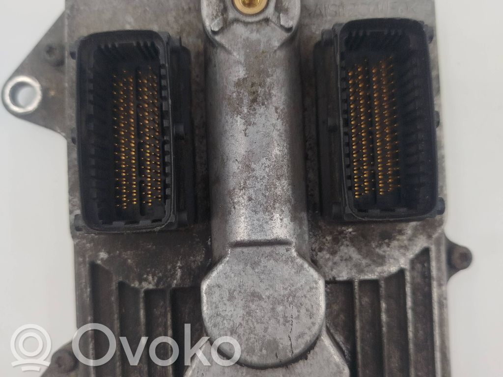Opel Zafira B Engine control unit/module 