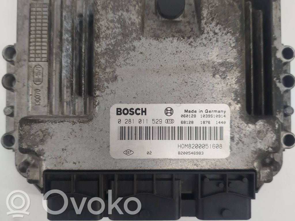 Engine control unit/module   1039S10914,8200546983,0281011529