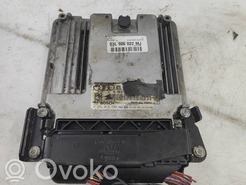 Audi A4 S4 B7 8E 8H Engine control unit/module 