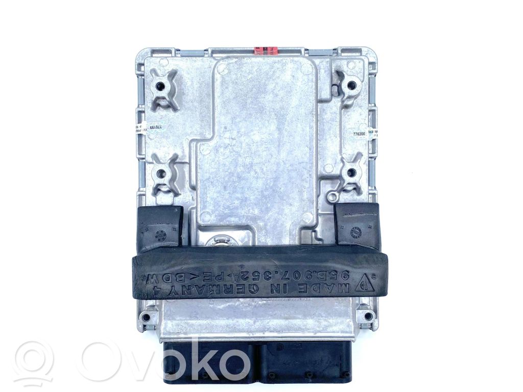 Porsche Macan (95B) Engine control unit/module 