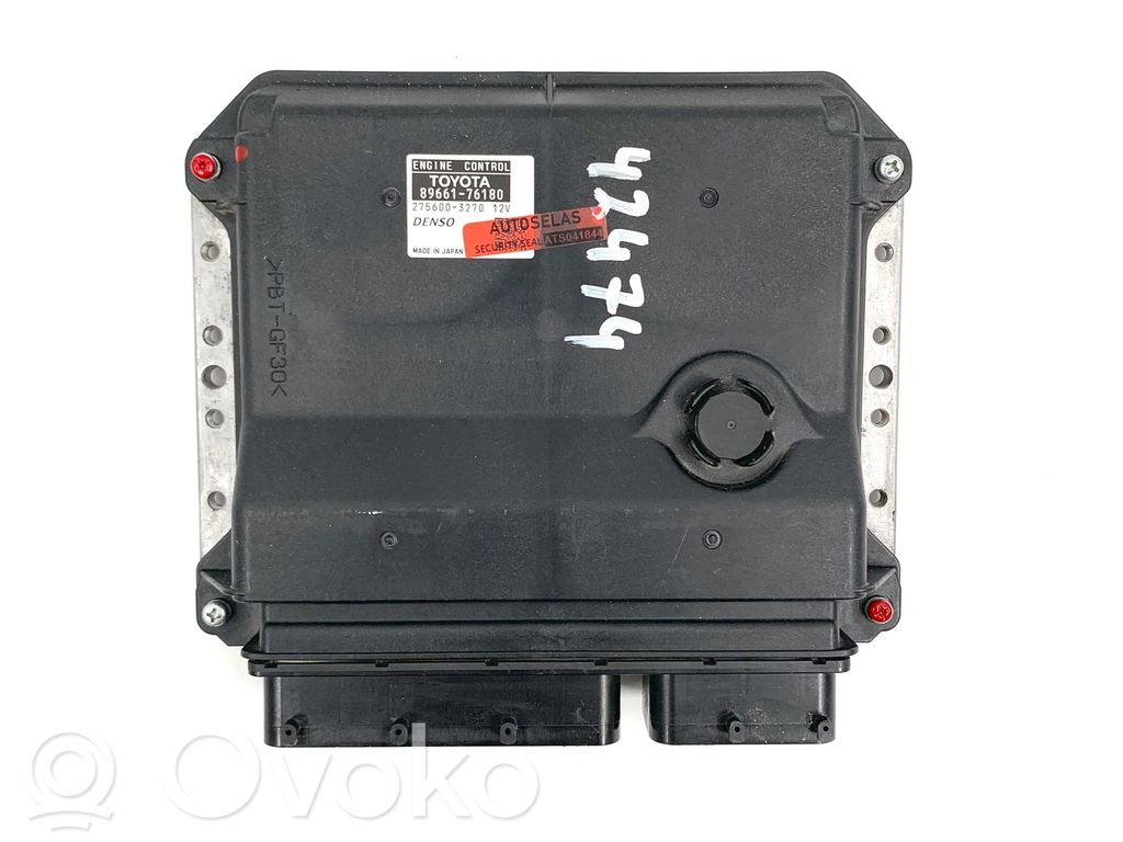 Lexus CT 200H Engine control unit/module 