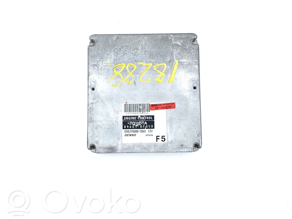 Toyota Corolla Verso AR10 Engine control unit/module 