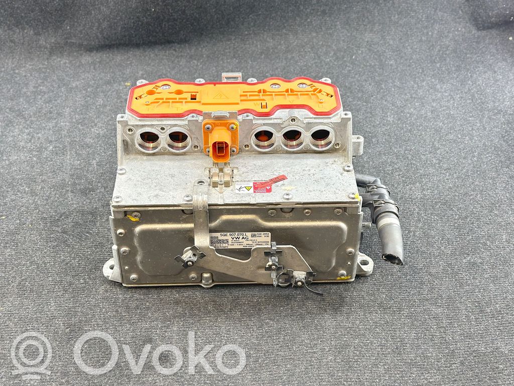 Volkswagen Golf VII Inversor/convertidor de voltaje 