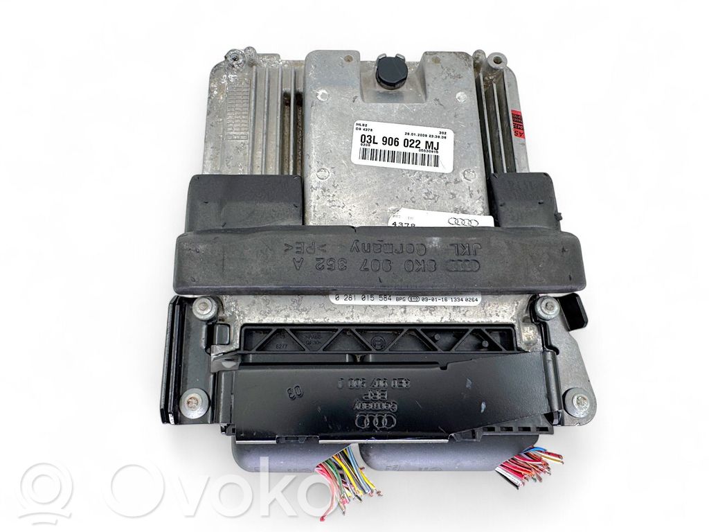Audi A4 S4 B8 8K Engine control unit/module 