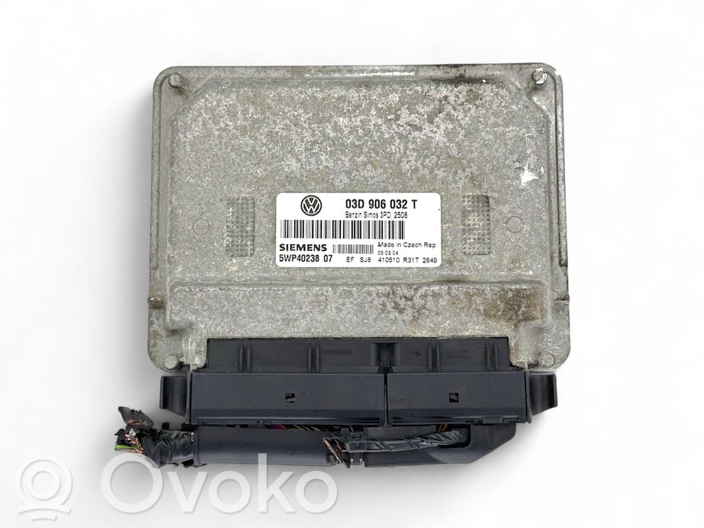 Volkswagen Polo Engine control unit/module 