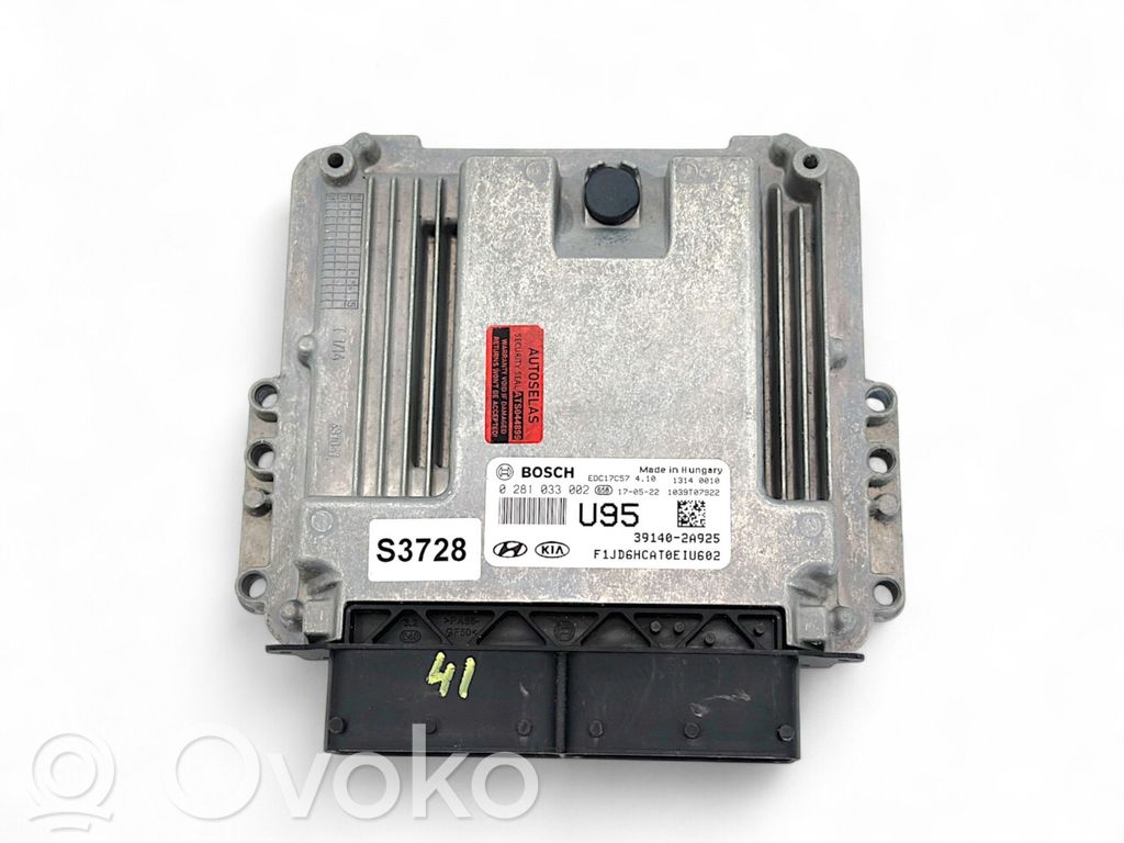 KIA Ceed Engine control unit/module 
