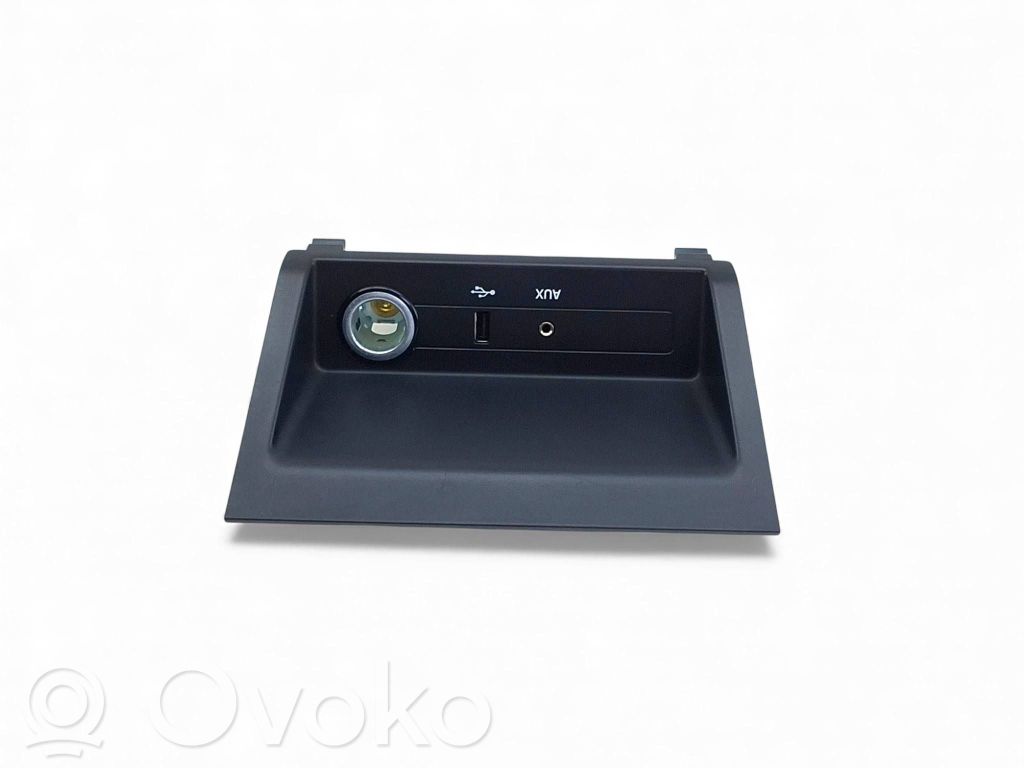Skoda Fabia Mk3 (NJ) Otras partes del panel de instrumentos 