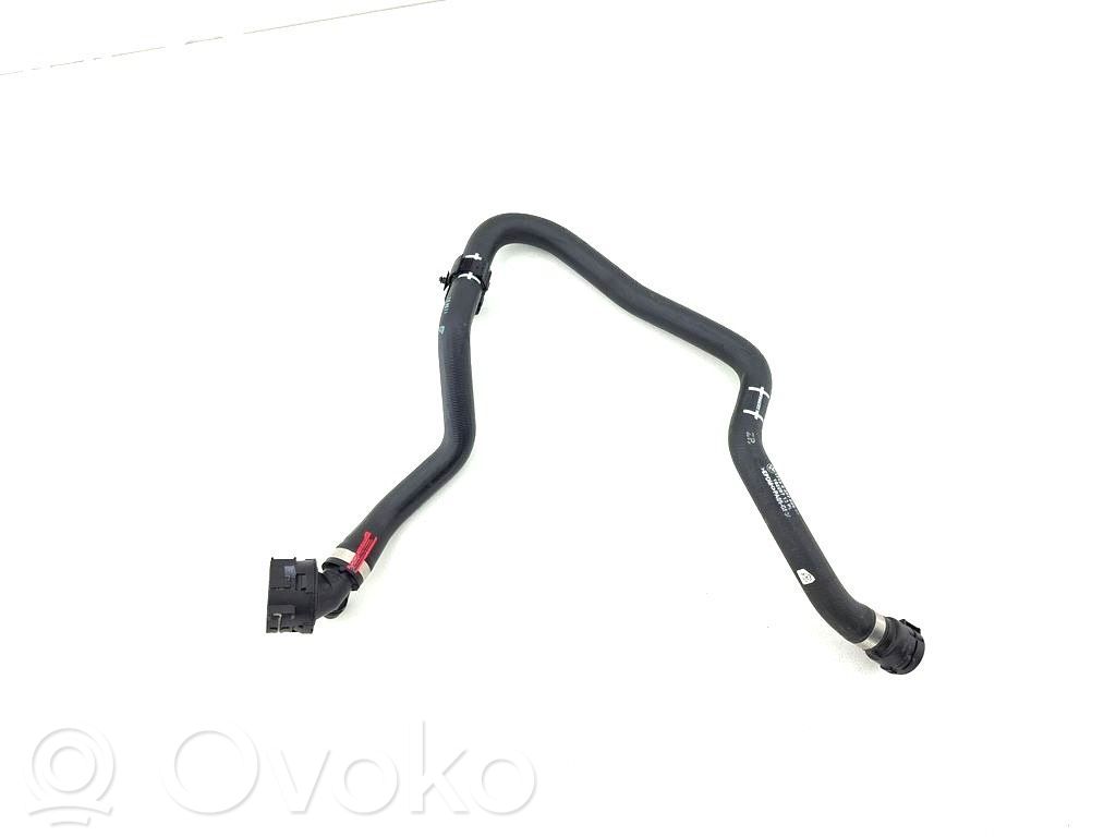 BMW i4 Conductă/furtun lichid de răcire motor 