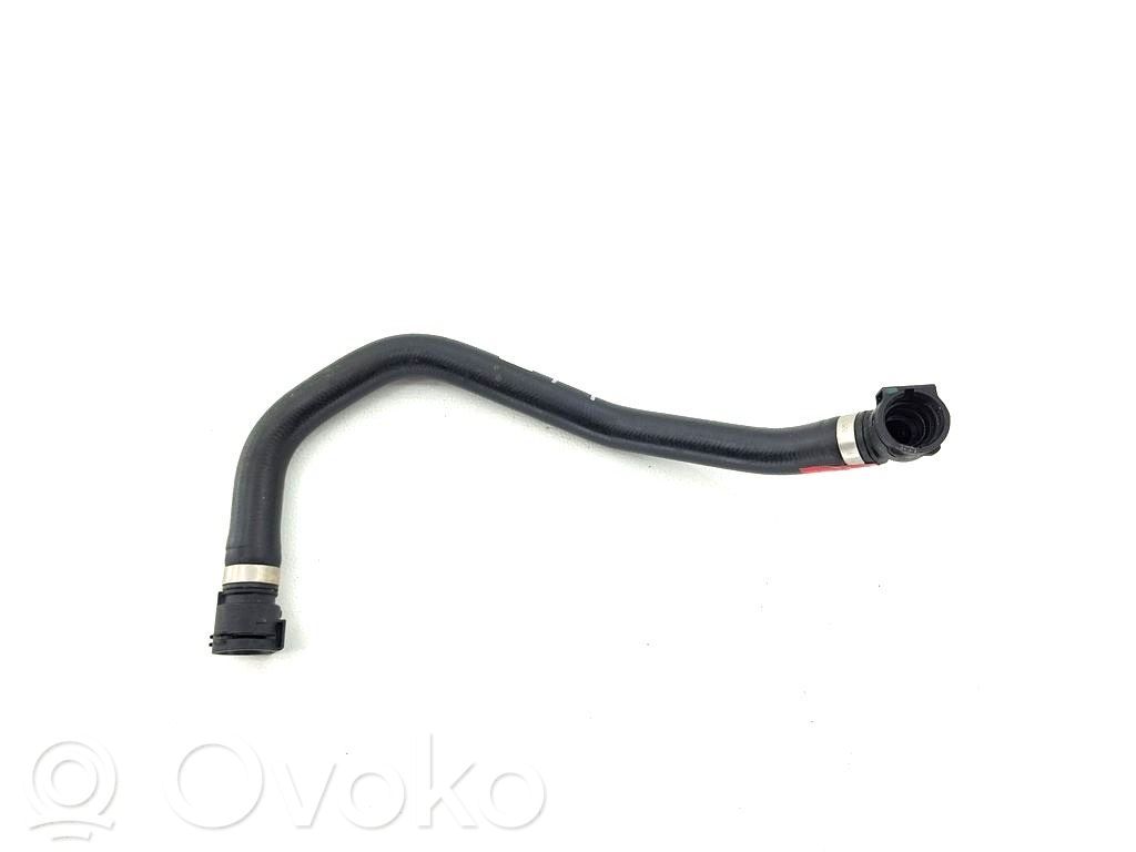 BMW i4 Conductă/furtun lichid de răcire motor 