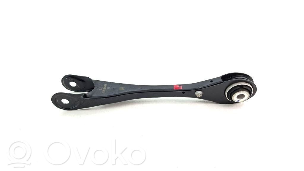 BMW i4 Rear control arm 