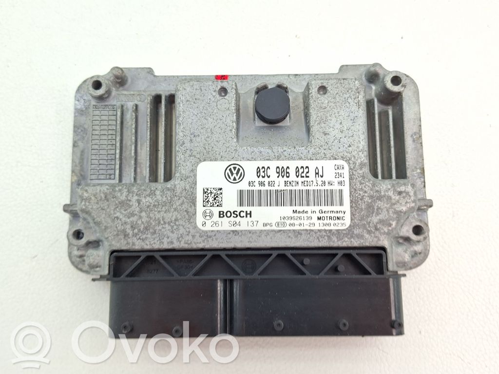 Volkswagen PASSAT B6 Engine control unit/module 