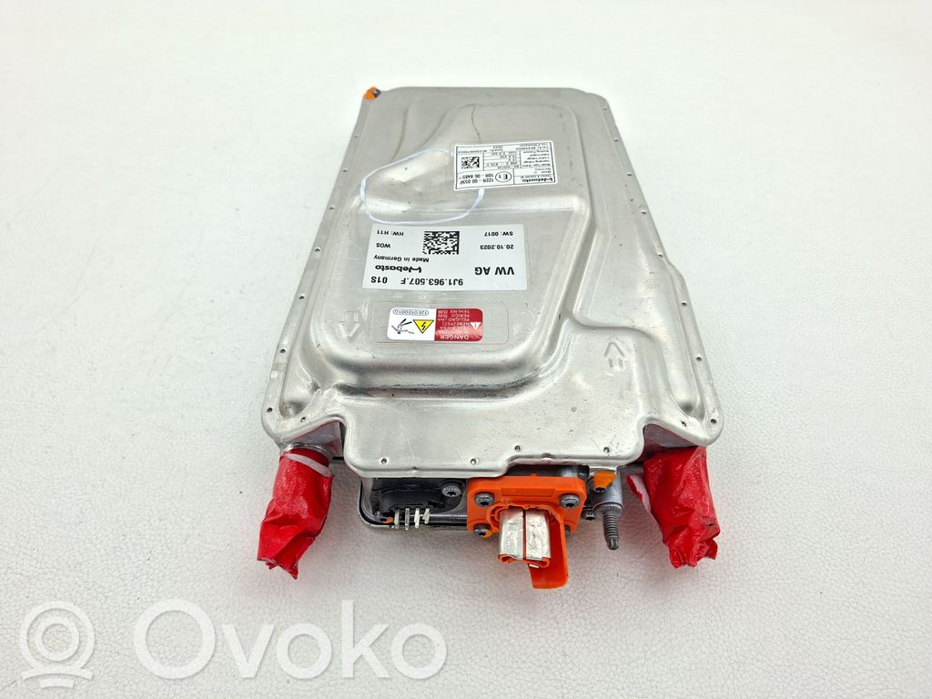Porsche Taycan 9J1 Apulämmittimen ohjainlaite/moduuli 