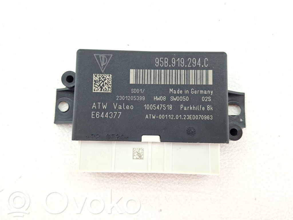 Porsche Macan (95B) Parking PDC control unit/module 