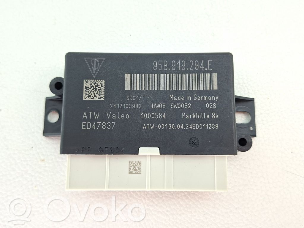 Porsche Macan (95B) Parking PDC control unit/module 