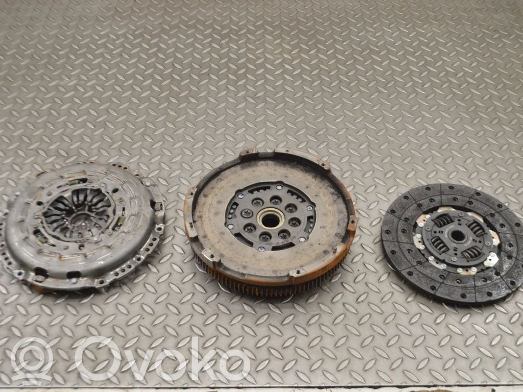 Ford Transit Sankabos komplektas 