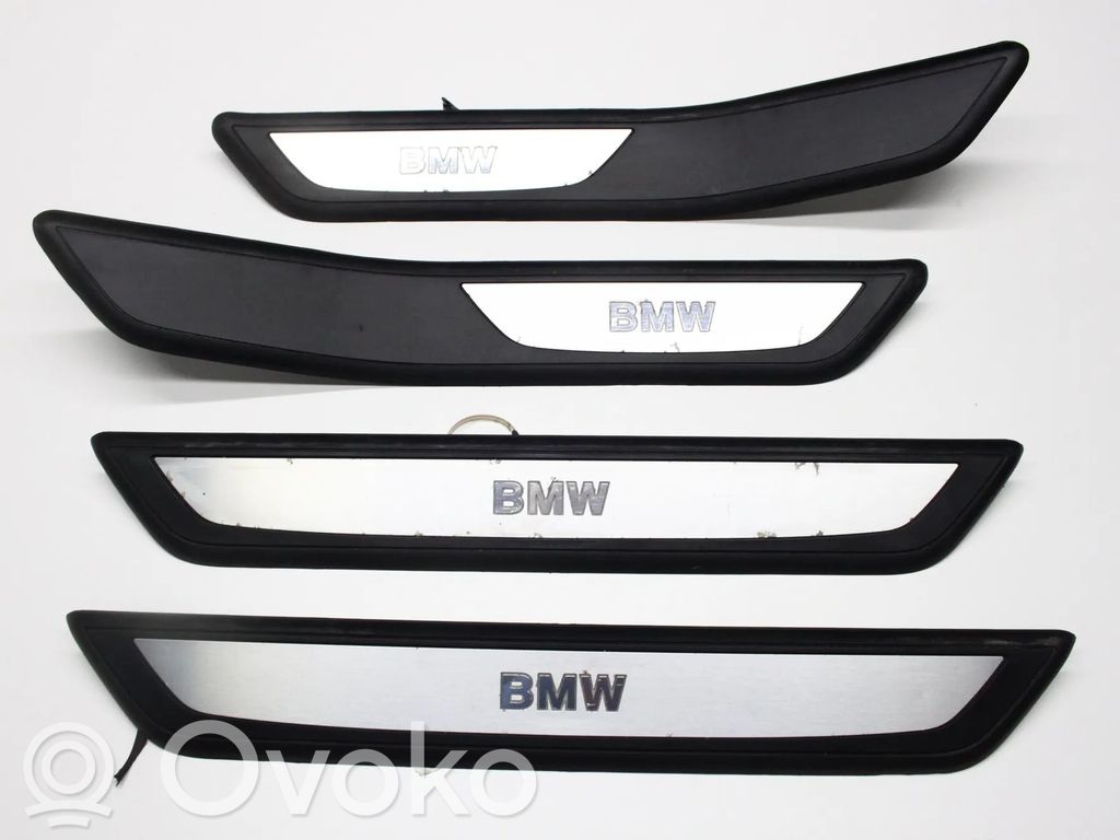 BMW 7 F01 F02 F03 F04 Zestaw listew progowych (wewnętrznych) 