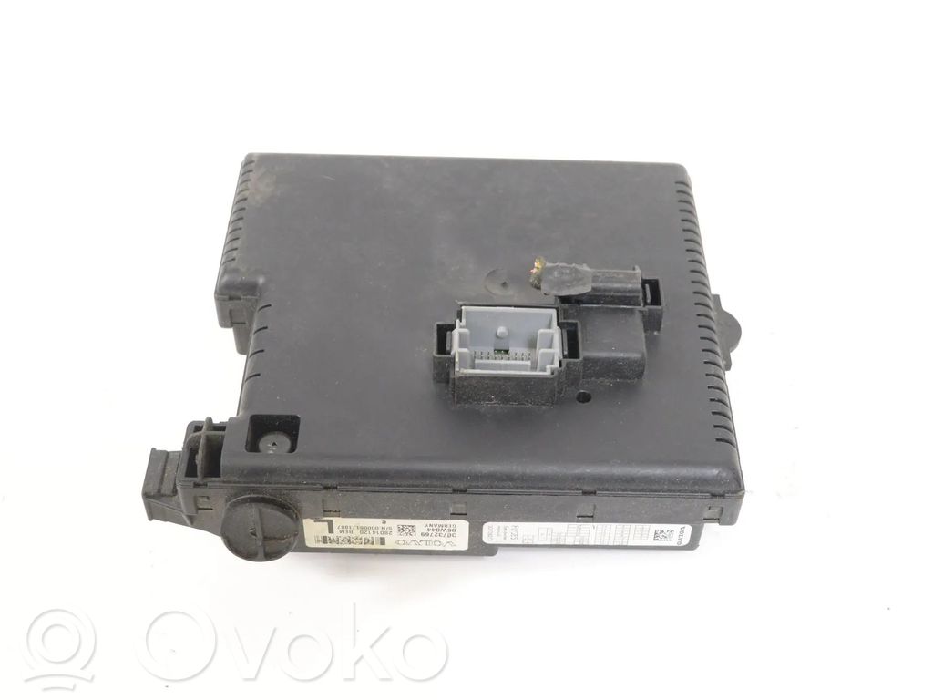Volvo S60 Drošinātāju kaste (komplekts) 