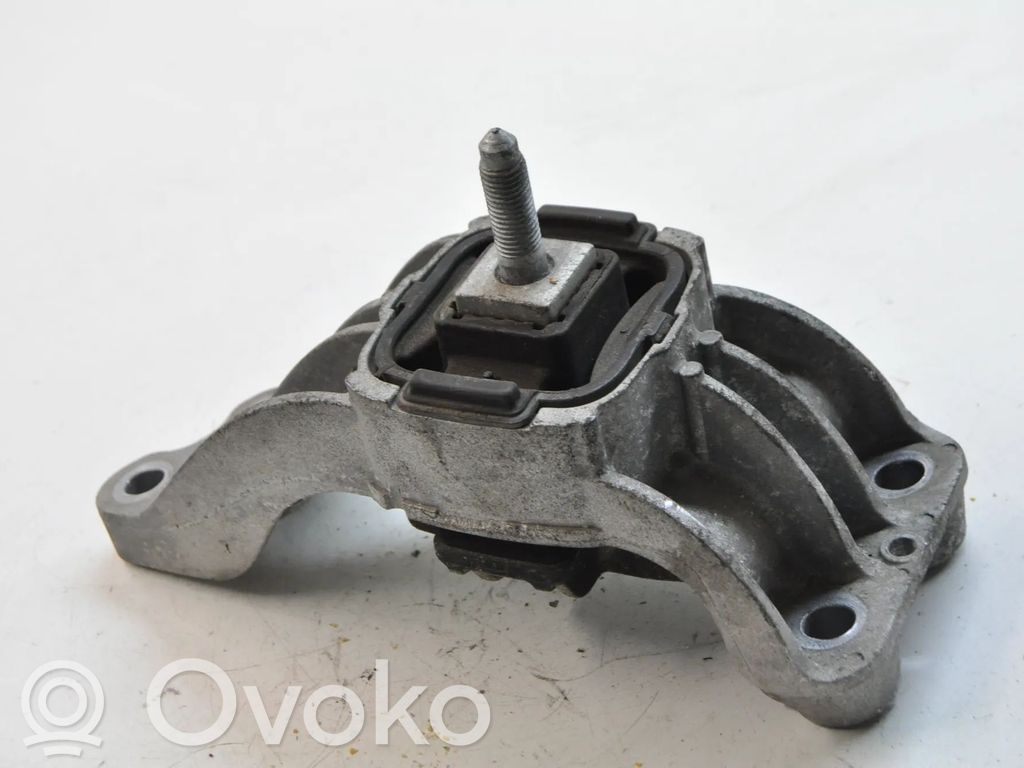 Mini One - Cooper Coupe R56 Engine mount bracket 