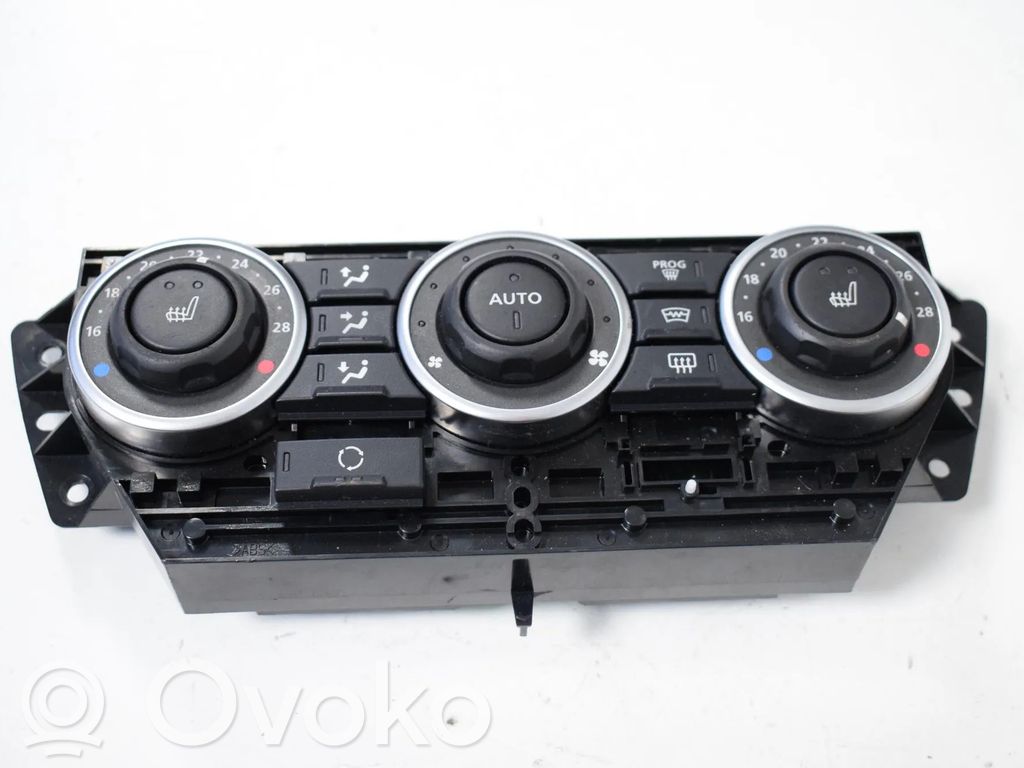 Land Rover Freelander 2 - LR2 Interior fan control switch 