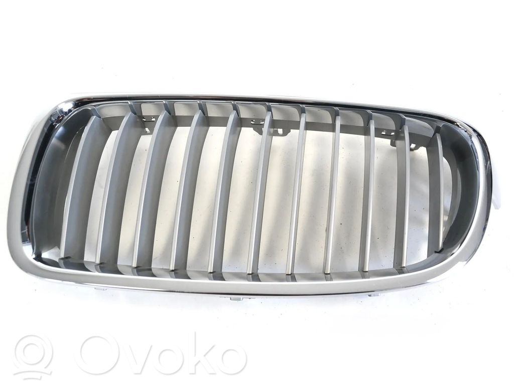 BMW 3 F30 F35 F31 Maskownica / Grill / Atrapa górna chłodnicy 