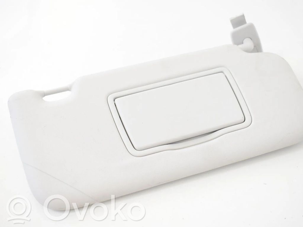Sun visor