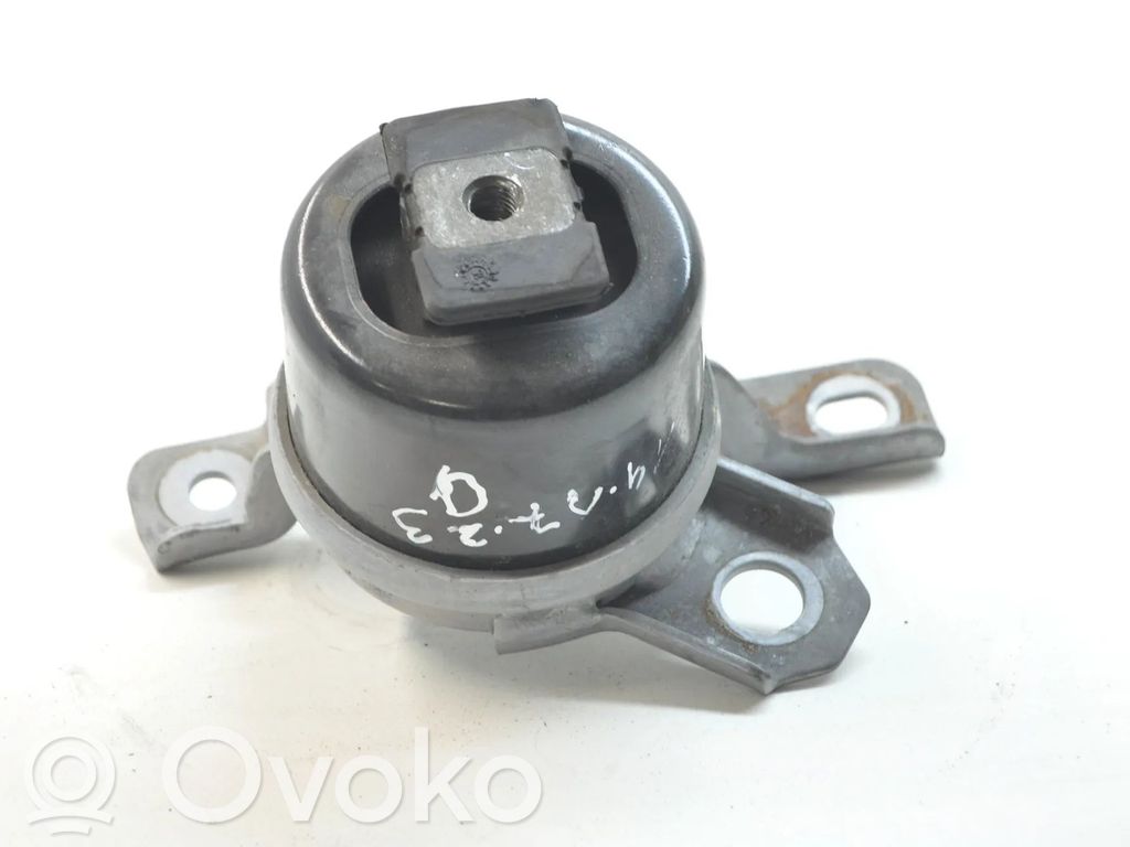 Engine mount bracket   8G9N6F012BB