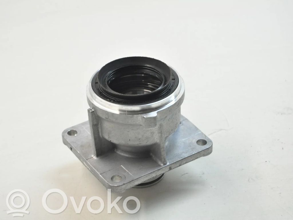 BMW M5 F90 Engine mounting bracket 
