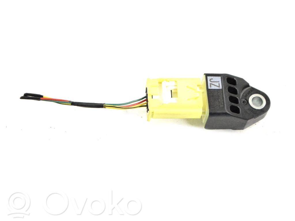 Lexus NX Airbagsensor Crashsensor Drucksensor 