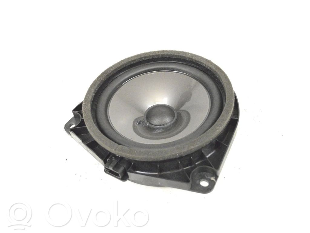Lexus NX Etuoven kaiutin 