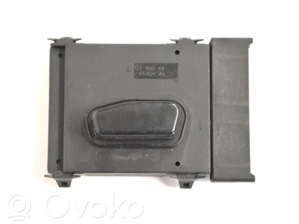 Seat control switch   09341110A