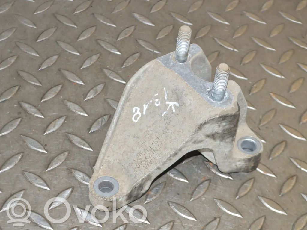 Ford Fiesta Кронштейн крепления двигателя 