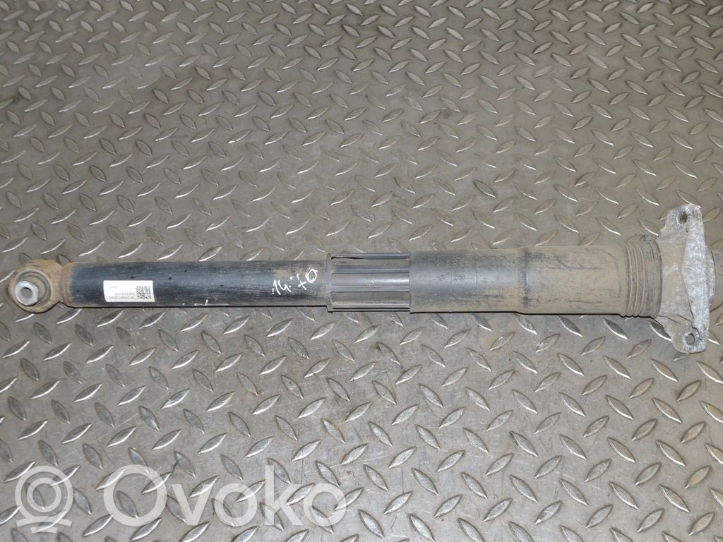 Volkswagen Golf VII Amortyzator tylny 